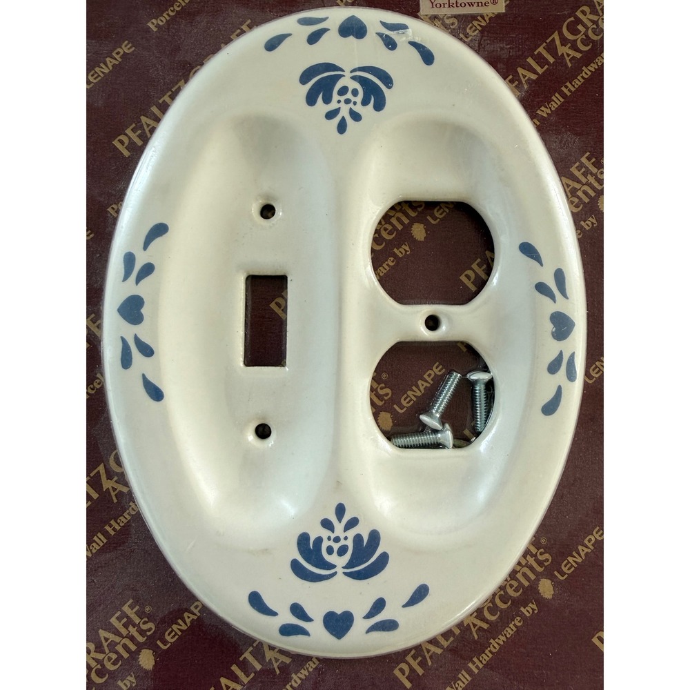 New Pfaltzgraff Yorktowne light switch‎ duplex plug cover Plate Blue Hearts